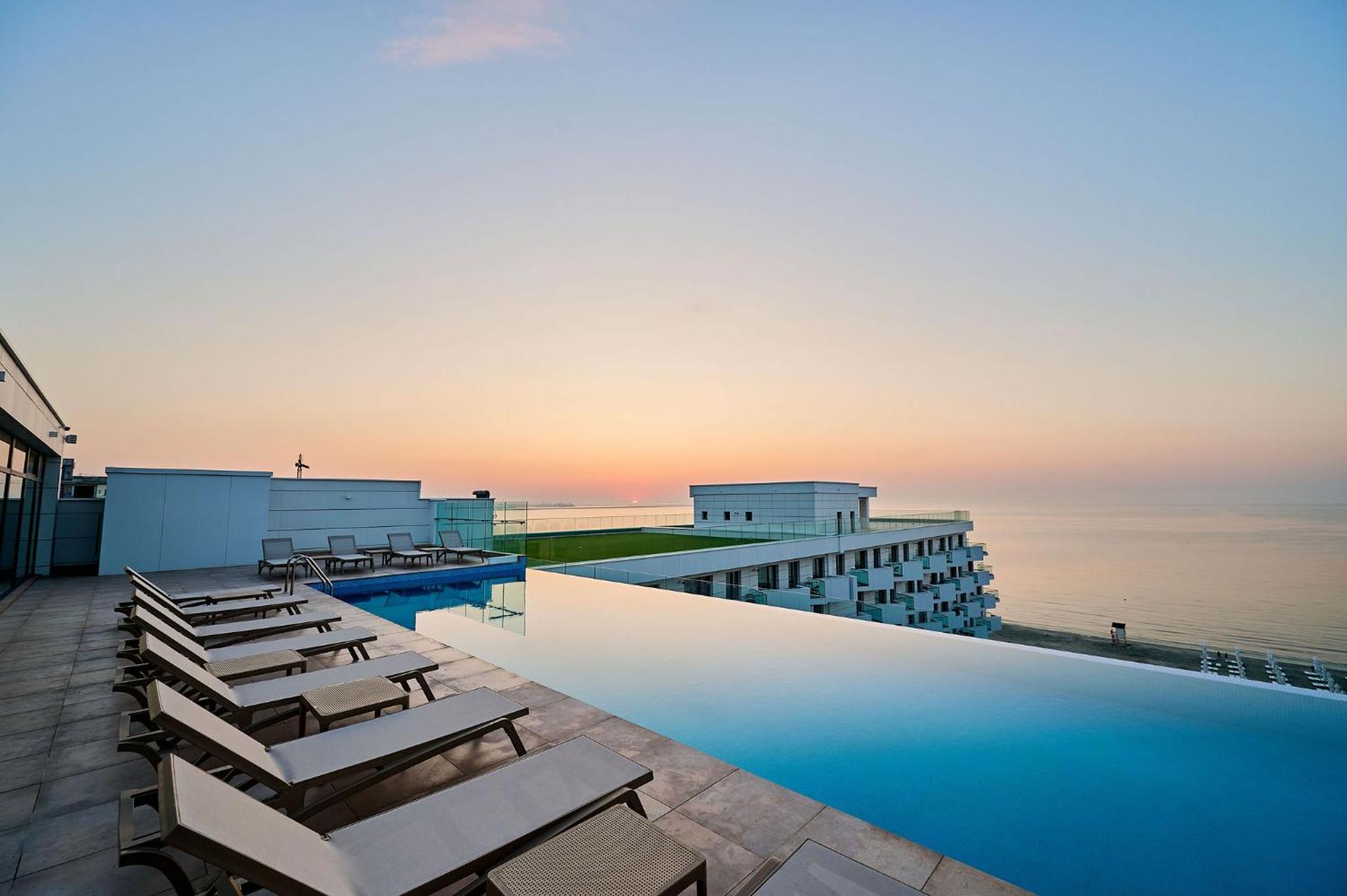 Alma Apartment In Infinity Beach Resort - Parking 마마이아 외부 사진